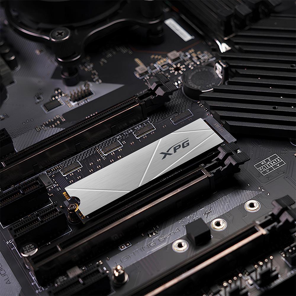 Additional Image for Unidad de Estado Solido ADATA GAMMIX 2TB S60 PCIe Gen4 x4 M.2